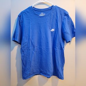 Mens Nike T-shirt Large blue